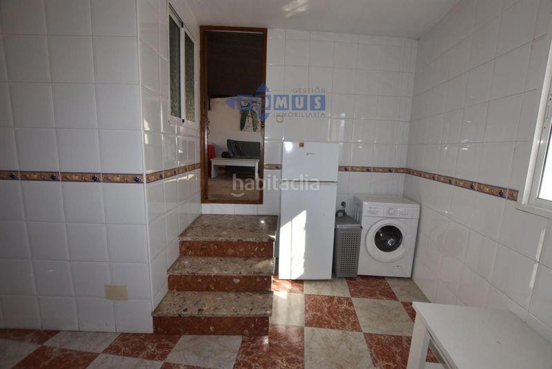 Foto c16a0bce-75f6-4b84-81b6-738b9e0c1412. Casa amb aparcament a Centro Ronda