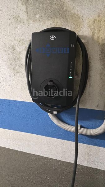 Foto 1c8e6fcb-0039-418f-8da0-6ea9c7b5382b. Aparcament cotxe a Centro Ronda