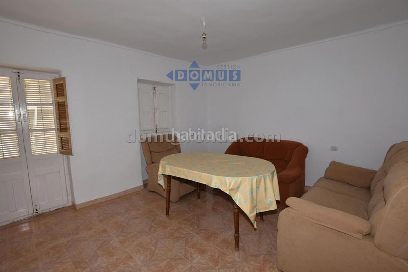 Foto 1def3a4a-b2c0-4bed-86ad-81e6887152d6. Casa a Cuevas del Becerro