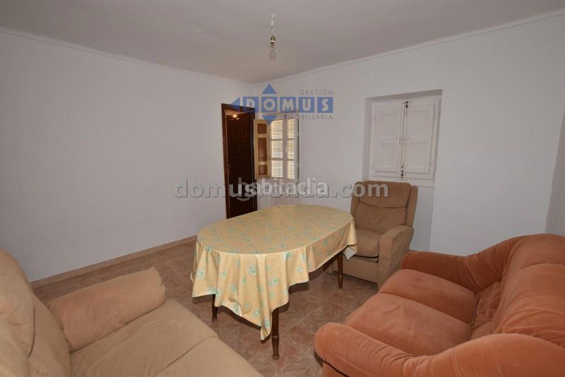 Foto 444596c1-f9d2-4481-b5af-34be8bae9ee0. Casa a Cuevas del Becerro