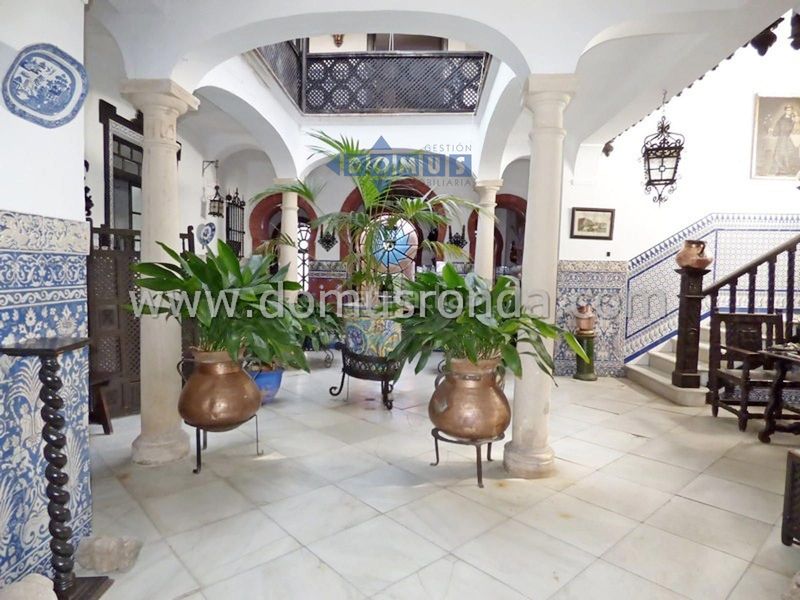 Foto f8bf5804-1ce1-4af6-af36-7b74634253ba. Casa amb aparcament piscina a La Ciudad Ronda