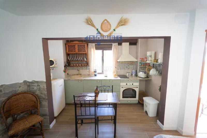Foto f26bb9e6-1d55-4da1-a756-f07aeb5c4051. Casa a Setenil de las Bodegas
