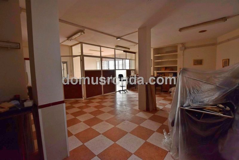 Foto 0e21b9ca-d8a0-4f69-9e61-ef02a8a12019. Local comercial a Casco Histórico Ronda