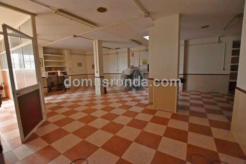 Foto d1d214b8-4a64-40c1-ac62-14a86048496b. Local comercial a Casco Histórico Ronda