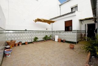 Maison à Casco Histórico. Casa de dos plantas con cochera en el centro de ronda