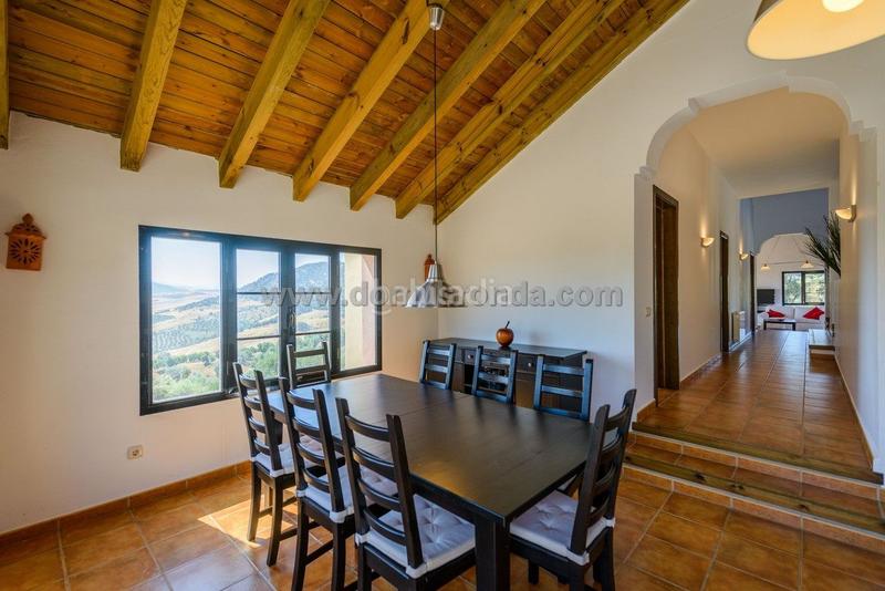 Foto 763c8430-7850-4b50-80aa-e5aee8d90802. Haus mit parking in Partidas Norte Ronda