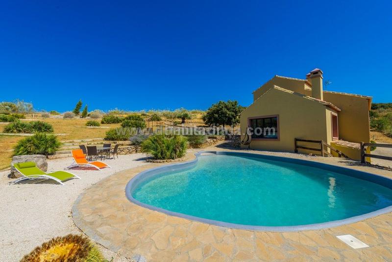 Foto 7ac8ac17-6858-40b2-930d-c8243dd2d792. Haus mit parking in Partidas Norte Ronda