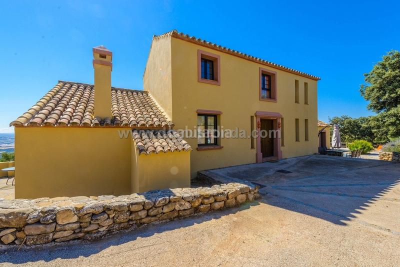 Foto d3ff722b-74da-45ae-86da-b01007ff68d3. Haus mit parking in Partidas Norte Ronda