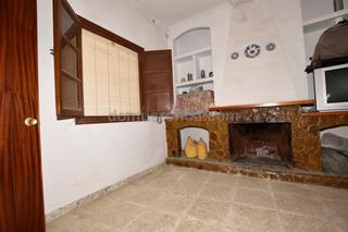 Casa a Cuevas del Becerro. Casa en venta en cuevas del becerro, con 100 m2, 3 habitaciones