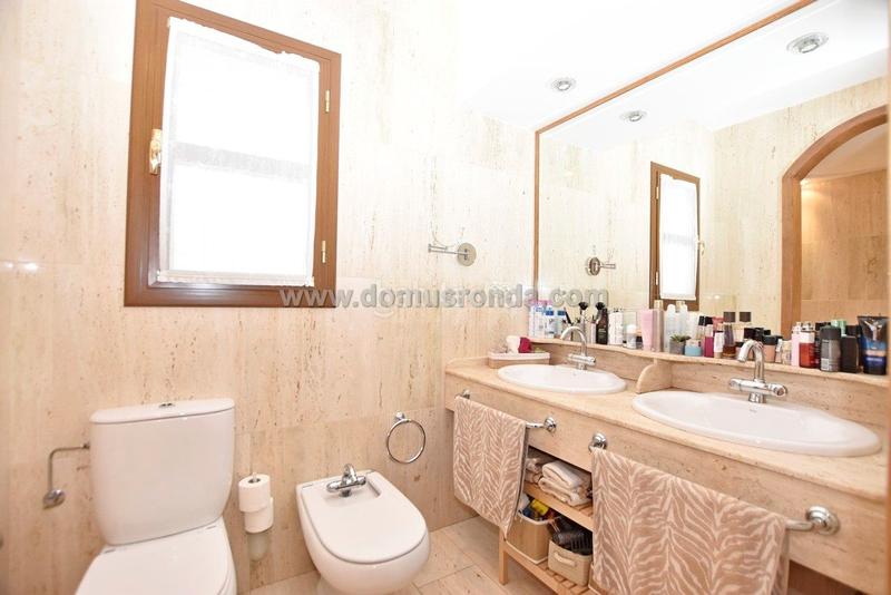 Foto 59da3193-5ba7-4d54-850f-48e00b2917e0. Xalet amb calefacció aparcament piscina a La Planilla Ronda