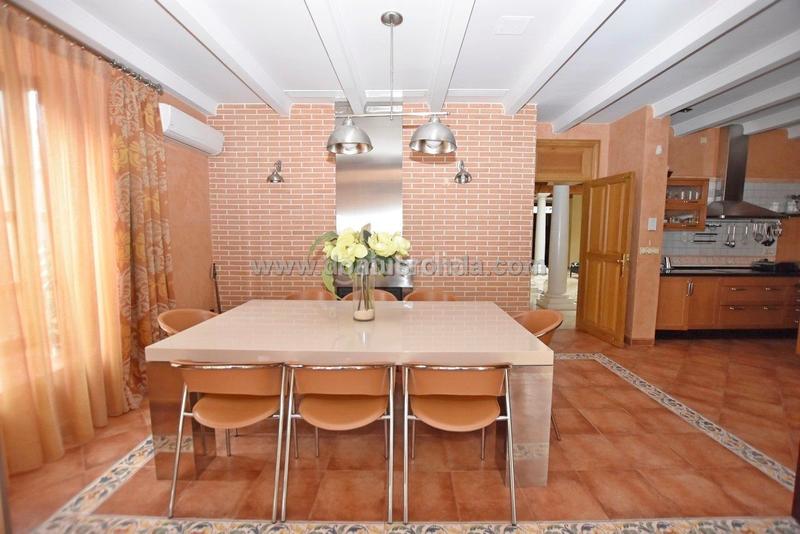 Foto e578c03a-1ef5-42a4-a68c-9ba7b71dc2e1. Xalet amb calefacció aparcament piscina a La Planilla Ronda