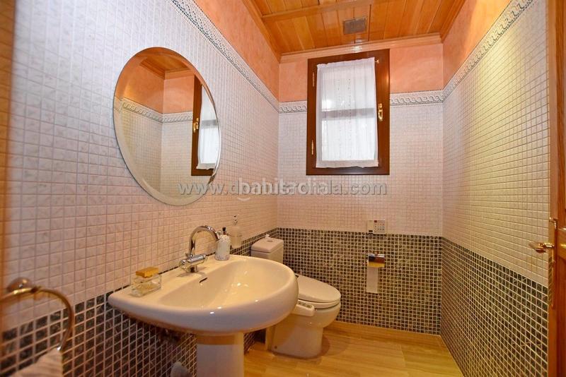 Foto f6a0d597-e8ed-4581-950e-59be7852ee32. Xalet amb calefacció aparcament piscina a La Planilla Ronda