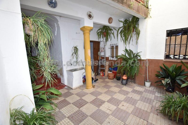 Foto 6ad02264-0855-41ca-a1a2-6ca6eb237bfb. Haus mit heizung in La Ciudad Ronda