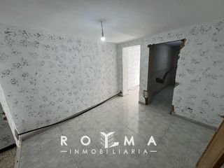 Maison jumelée à Saucejo (El). Oportunidad adosado a reformar en el saucejo