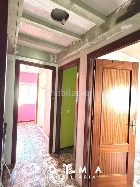 Foto 80a141d6-9b6a-4008-a3e4-d57695a03708. Casa adosada casa a reformar centro en Lebrija