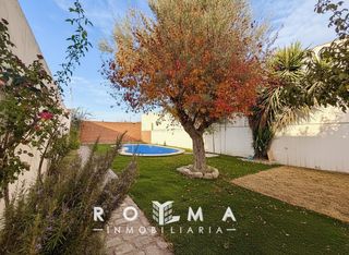 Reihenhaus en La Hacienda - Nueva Andaluc�a. Precioso y singular chalet a la venta