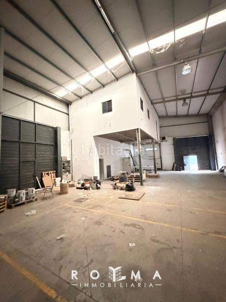 Foto ef5ba83d-4ac0-4988-8049-7dcd13c3a747. Capannone industriale in La Motilla - Fuente del Rey Dos Hermanas