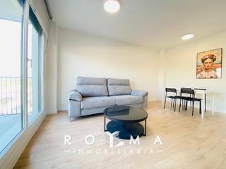 Location Appartement à Calle manuel espada cabrera 3. Alquiler de piso  garaje, trastero y zonas zomunes