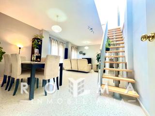 Lloguer Dúplex a El Cano - Los Bermejales. Alquiler de duplex amueblado en los bermejales