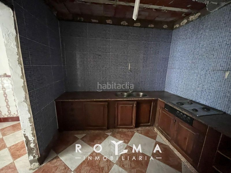 Foto e616d7b5-b0e5-4c76-8a3c-f48682c19f20. Casa adossada a Arahal