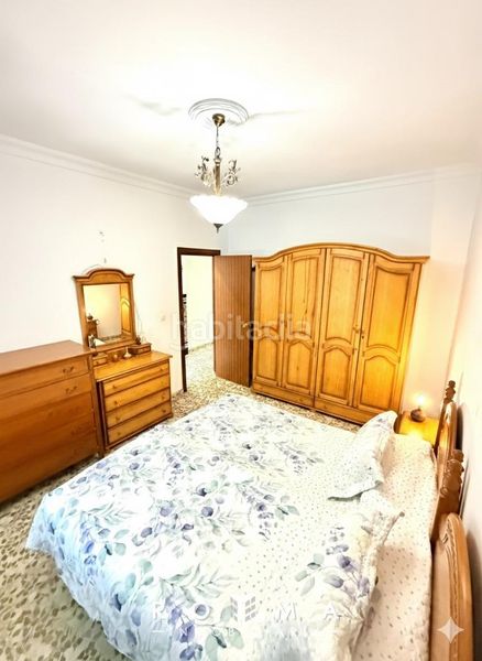 Foto 64f56fa2-6e96-4461-88a0-cff4fecd6c13. Casa adossada amb calefacció aparcament a Centro - Doña Mercedes Dos Hermanas