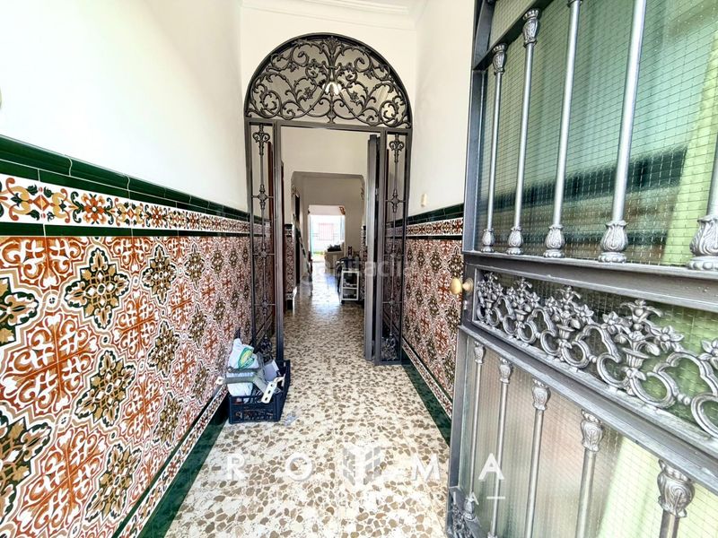 Foto 6be50495-89de-433e-9f66-312188263065. Casa adossada amb calefacció aparcament a Centro - Doña Mercedes Dos Hermanas