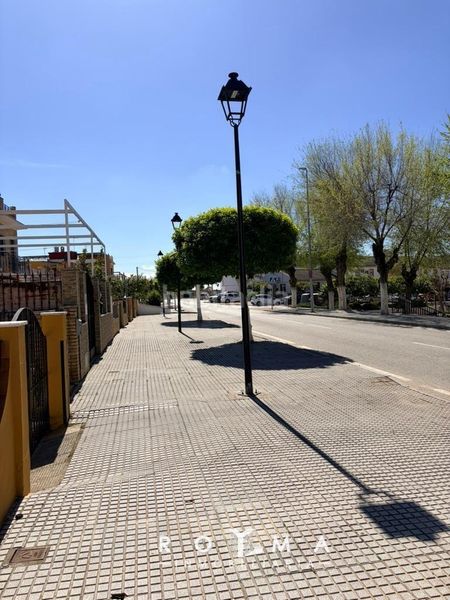 Foto f27afe3e-b8c2-4cb4-af13-dce85b1b2000. Casa adosada 2 viviendas mismo edificio en Algaba (La)
