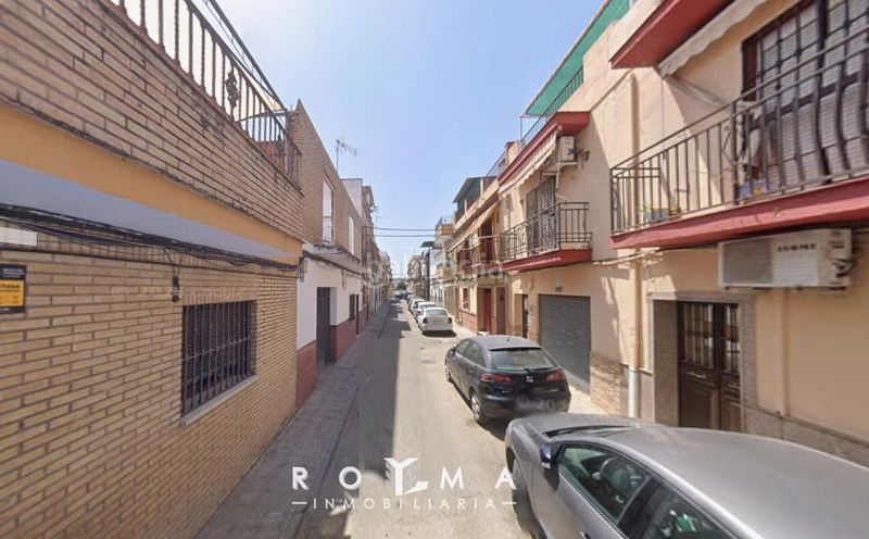 Foto 0b1f19ab-7157-4533-b342-1c855fa3004e. Casa adossada a Palmete Sevilla