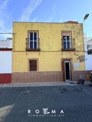 Casa adossada  Plaza de bastilippo. Adosada frente al parque bastilippo  viso del alcor