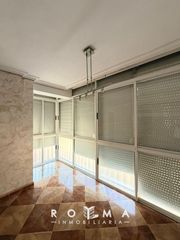 Etagenwohnung en Ciudad Aljarafe. Amplio piso en ciudad aljarafe