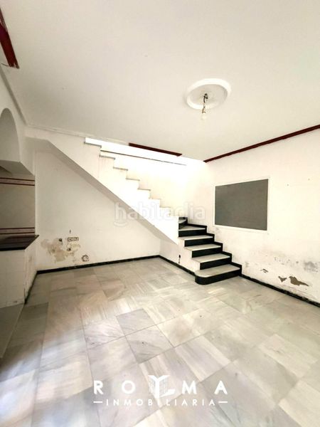 Foto 40c20b8d-0557-47d0-8dea-3e0fc55a6531. Casa adossada amb aparcament a Centro - Doña Mercedes Dos Hermanas