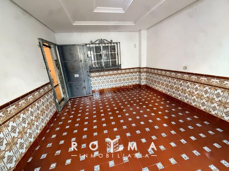 Foto c9fab6da-7e66-4159-9547-014b9305621b. Casa adossada amb aparcament a Centro - Doña Mercedes Dos Hermanas