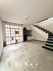 Reihenhaus en Centro - Do�a Mercedes. Casa a reformar zona cristo de la veracruz