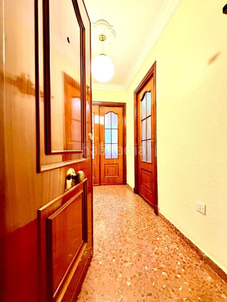 Foto aa0bd678-bf00-4ea7-ab53-31c4ffbe0ad2. Pis amb aparcament a Centro Montequinto