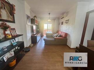 Appartement à Puertas del sur - Guadabajaque. Piso en venta en zona sur