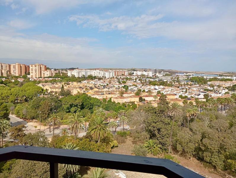 Foto 9719c780-921e-4c9d-9ed7-f4d01857848d. Piso  en venta en zona norte en El Altillo Jerez de la Frontera