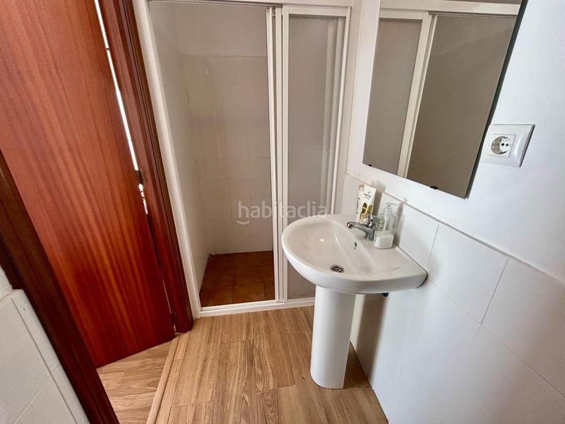 Foto d94ea369-9aee-4e50-83de-f5bc95c4a9ce. Casa adossada amb calefacció aparcament a Centro Jerez de la Frontera