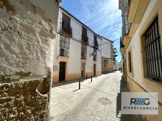 Casa adossada en Centro. Casa en venta en el centro