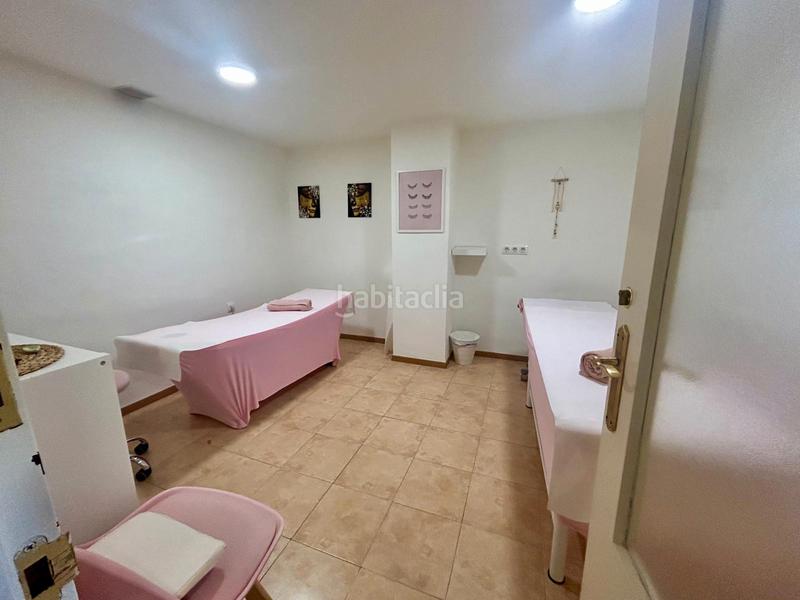 Foto 305c3fc7-e37c-4b83-b532-808dd77cf863. Local comercial local en venta en avenida de arcos en Jerez de la Frontera