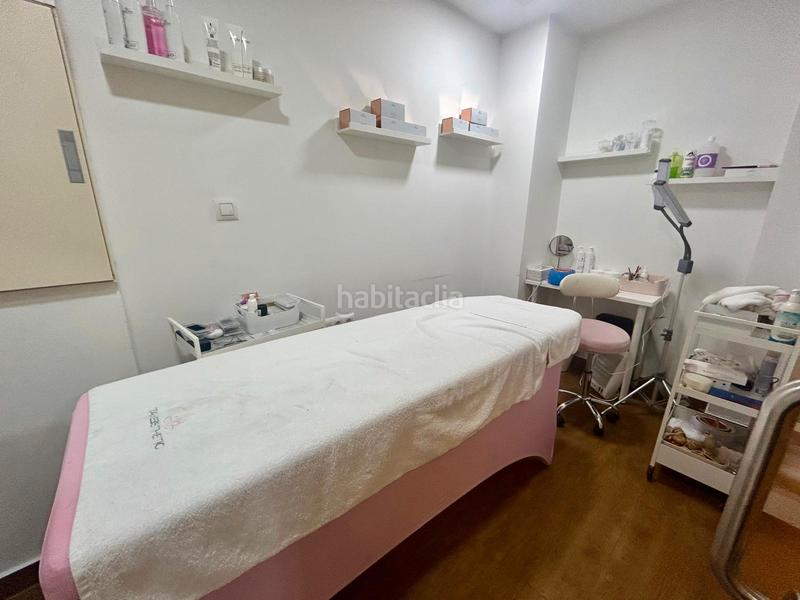 Foto da1abe43-8e78-495f-8c5f-9eac1f77048a. Local comercial local en venta en avenida de arcos en Jerez de la Frontera