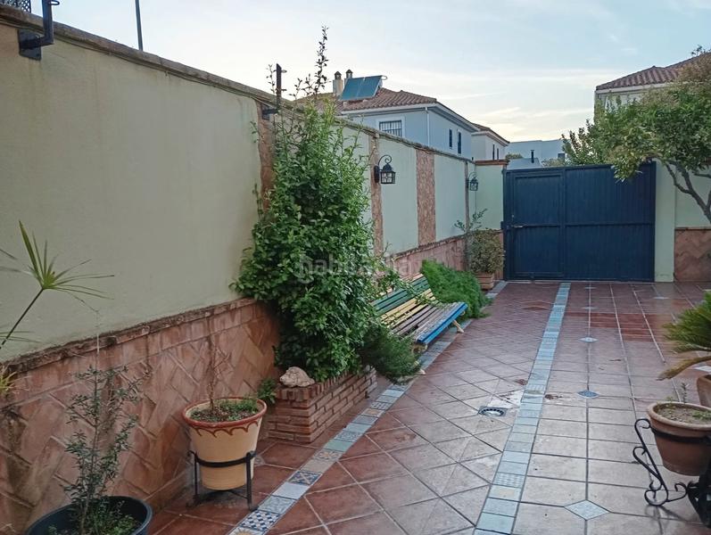 Foto 62806947-1a81-4c48-8819-2e3680439bf9. Casa pareada  en venta en Pozoalbero en Jerez de la Frontera