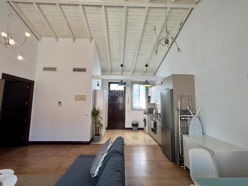 Foto 3d2a16f8-eb45-4e0f-80aa-5555e1a60e10. Apartamento  en venta en el centro en Madre de Dios Jerez de la Frontera