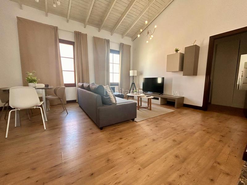 Foto 8a1ee504-18f4-49e2-8526-2fd31ab2d237. Apartamento  en venta en el centro en Madre de Dios Jerez de la Frontera