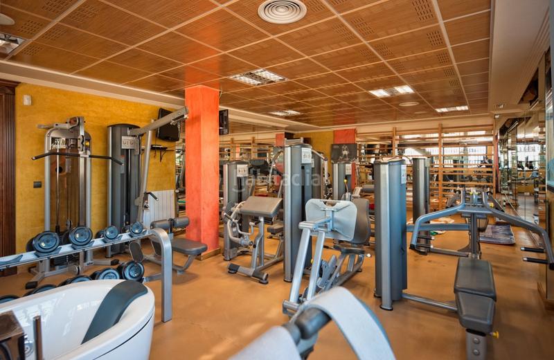 Foto 29bd91f3-1fa2-4df0-8ac0-eb51a6eaba5c. Xalet amb calefacció aparcament piscina a la cala Mijas Mijas