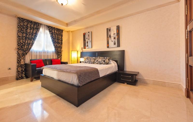 Foto 69069192-6edd-4d2f-96f4-f04cbf456612. Xalet amb calefacció aparcament piscina a la cala Mijas Mijas