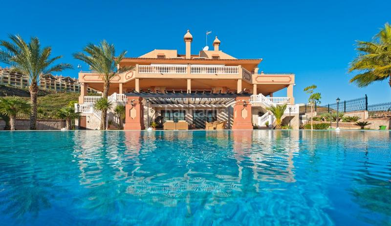 Foto 93ebe381-b58c-4bb0-8ab4-22850deb1ce3. Xalet amb calefacció aparcament piscina a la cala Mijas Mijas