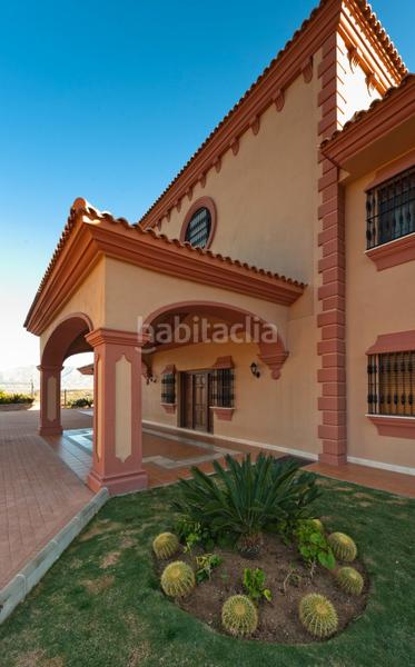 Foto bf8abf75-d3f2-48be-a327-c37accef28a6. Xalet amb calefacció aparcament piscina a la cala Mijas Mijas