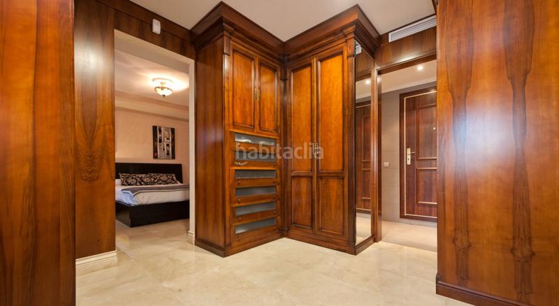 Foto bfaa21ce-2009-4d19-9e10-2f0b82039c38. Xalet amb calefacció aparcament piscina a la cala Mijas Mijas