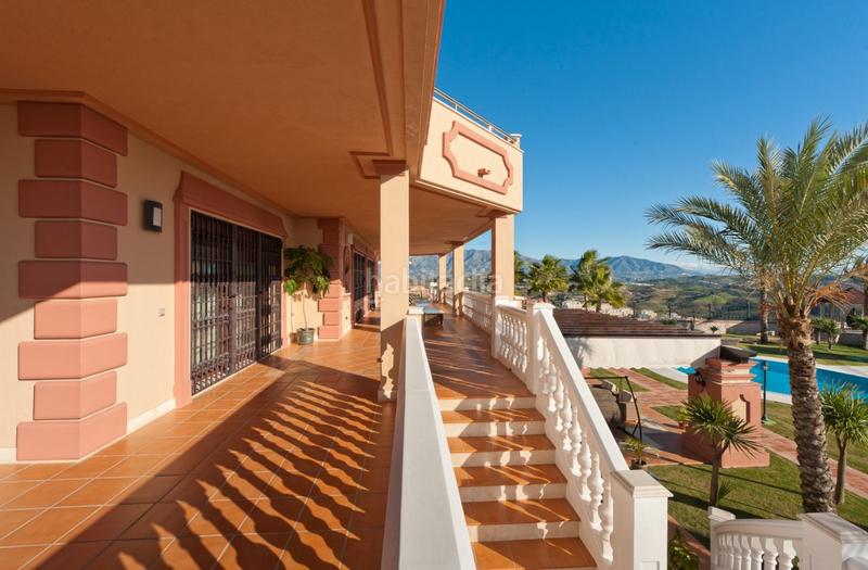 Foto d736035c-6d9f-4399-9f3a-05c88ce782f6. Xalet amb calefacció aparcament piscina a la cala Mijas Mijas