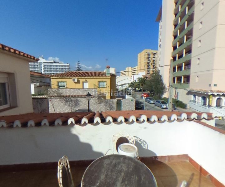 Foto 19840db7-ab4c-4a80-bea9-0b57e0c181c0. Casa adossada amb aparcament a Puerto Deportivo Fuengirola